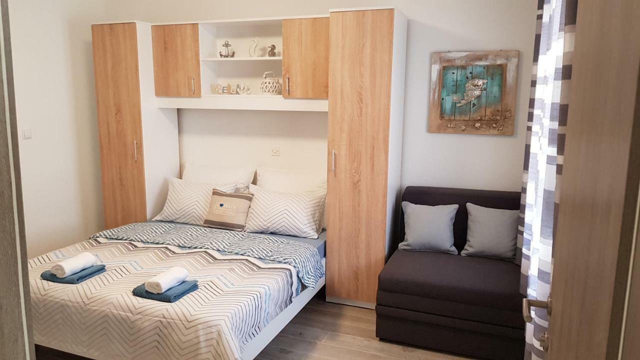 Apartments Deak Makarska Exterior photo