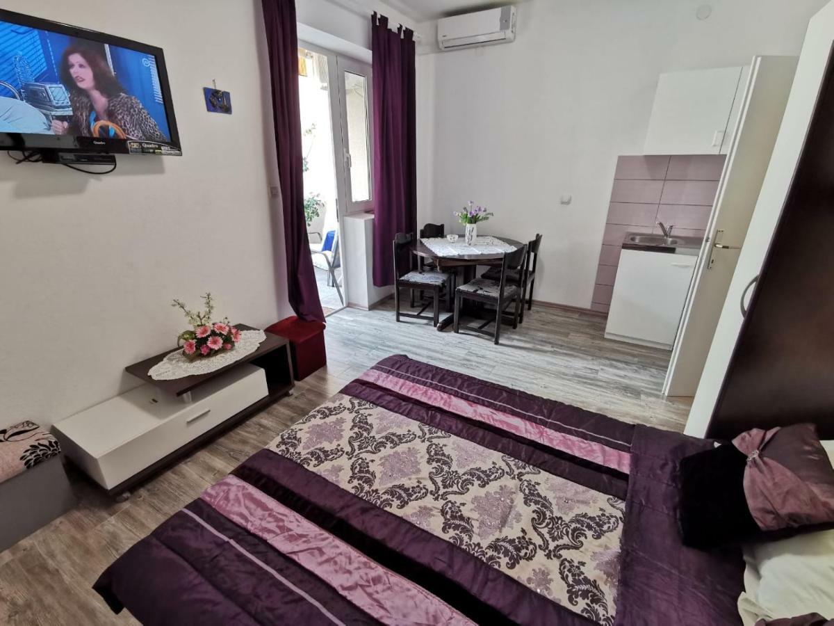 Apartments Deak Makarska Exterior photo